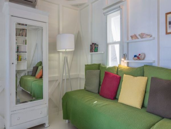 St. Barts Home 964337