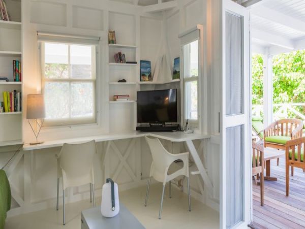 St. Barts Home 964337