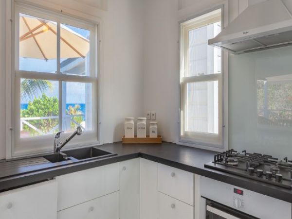 St. Barts Home 964337