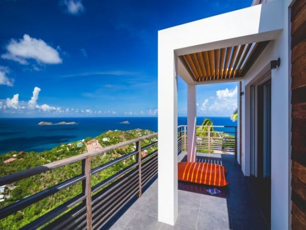 St. Barts Home 964339