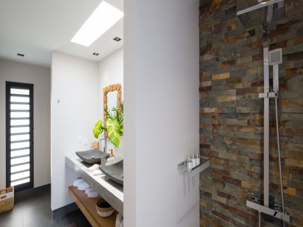 St. Barts Home 964339