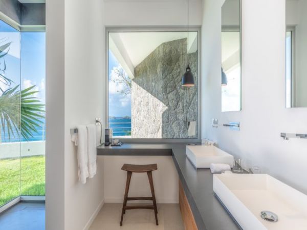 St. Barts Home 964340