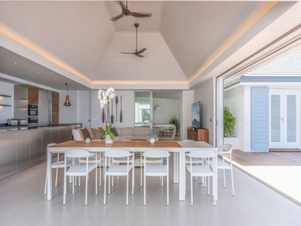 St. Barts Home 964340