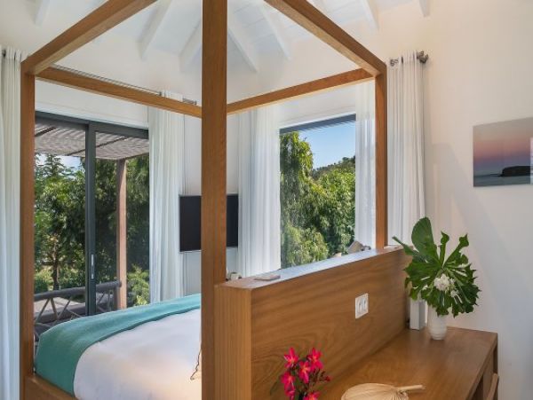 St. Barts Home 964341