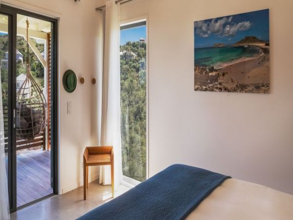 St. Barts Home 964341