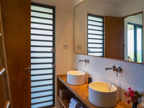 St. Barts Home 964341