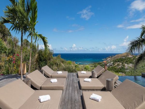 St. Barts Home 964341