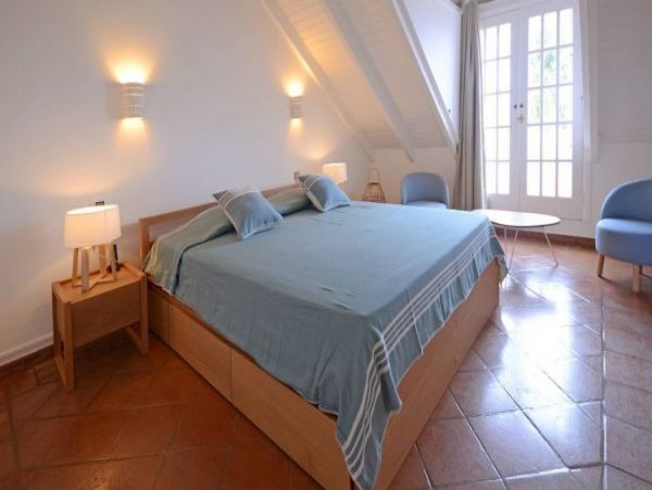 St. Barts Home 964343
