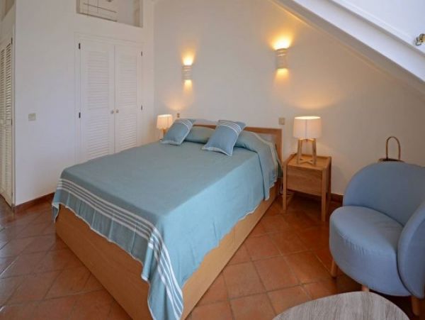 St. Barts Home 964343