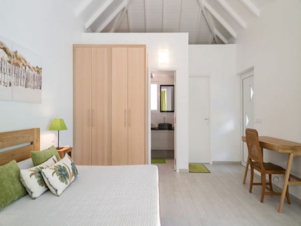 St. Barts Home 964344