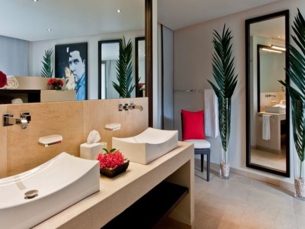 St. Barts Home 964345
