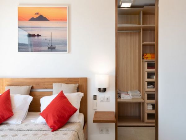St. Barts Home 964347