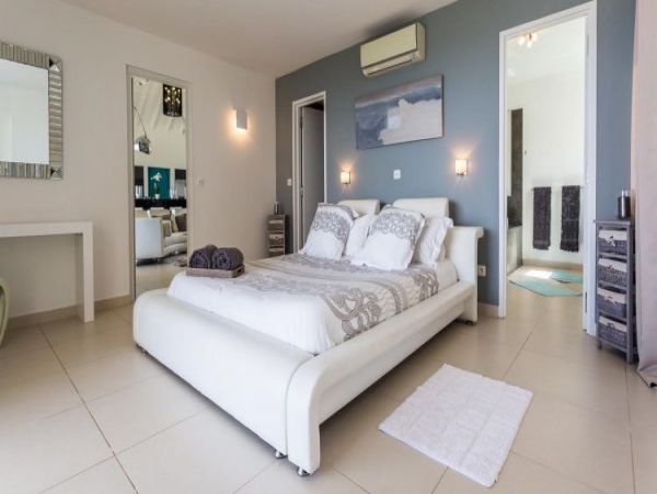 St. Barts Home 964349
