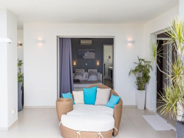 St. Barts Home 964349