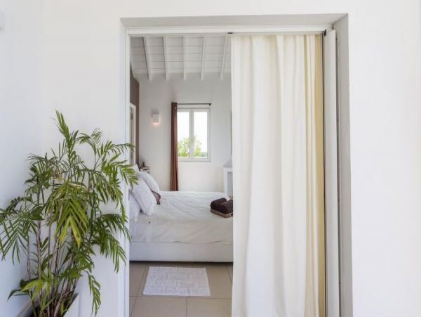 St. Barts Home 964349