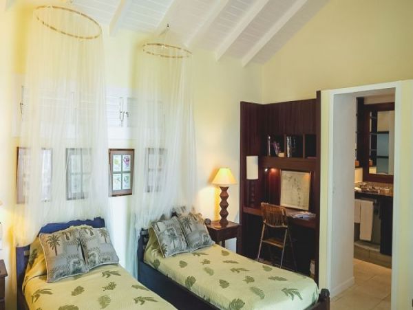 St. Barts Home 964352