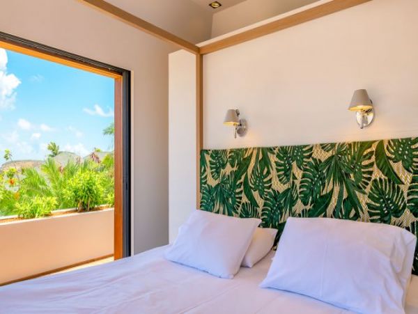 St. Barts Home 964356