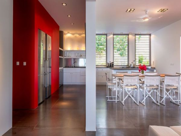 St. Barts Home 964356