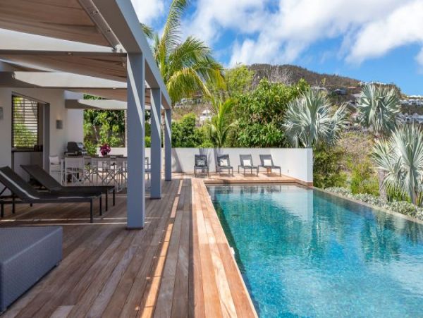 St. Barts Home 964356
