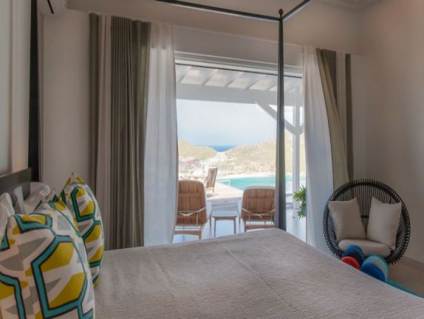 St. Barts Home 964357