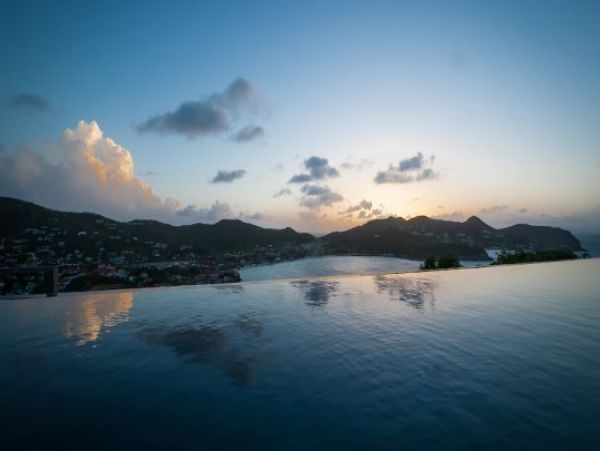 St. Barts Home 964357