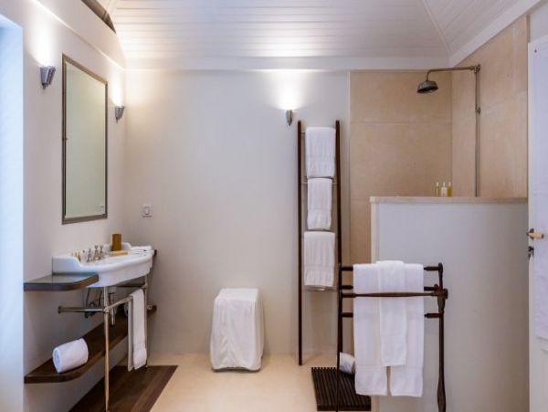 St. Barts Home 964359