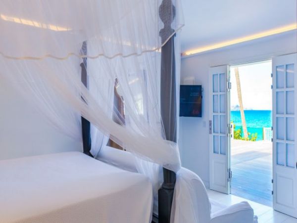 St. Barts Home 964359