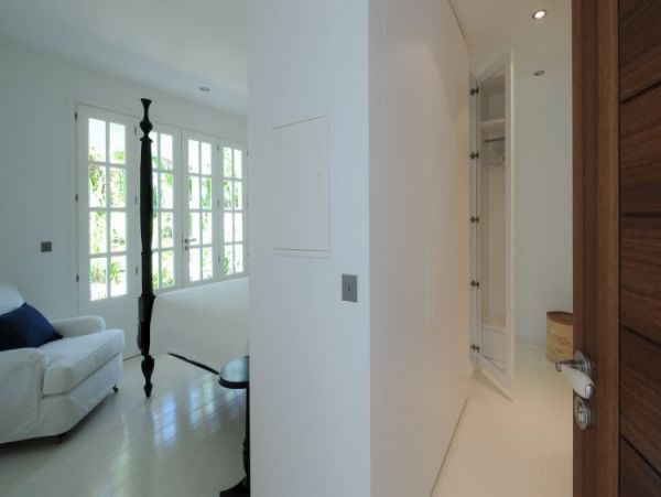 St. Barts Home 964359