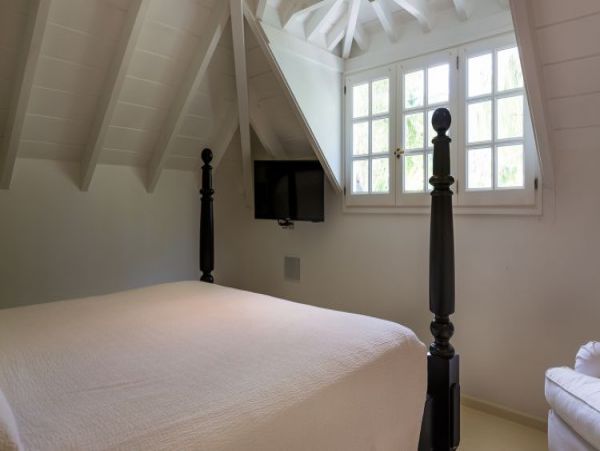 St. Barts Home 964359