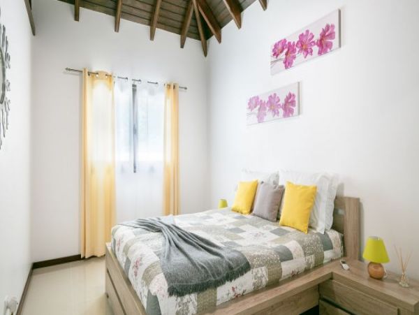 St. Barts Home 964365