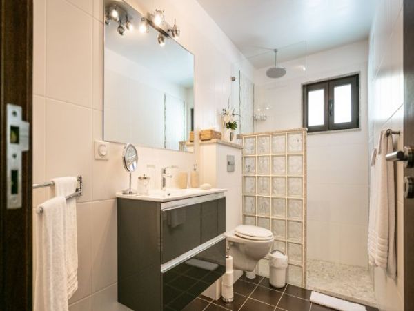 St. Barts Home 964365