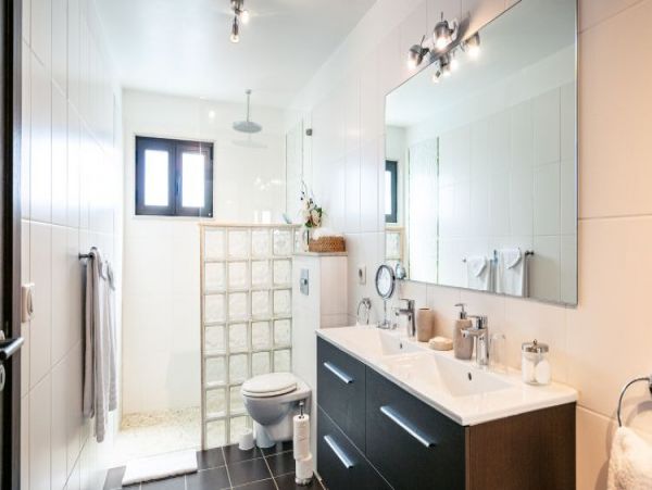 St. Barts Home 964365