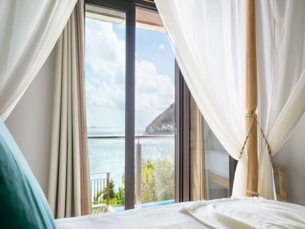 St. Barts Home 964365