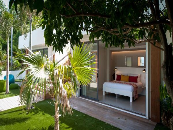 St. Barts Home 964366