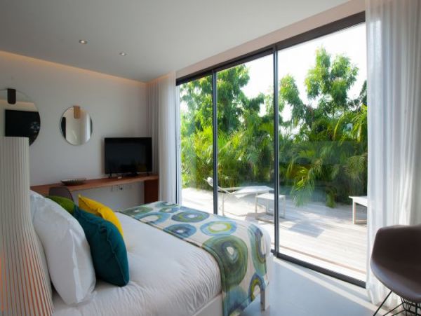 St. Barts Home 964366