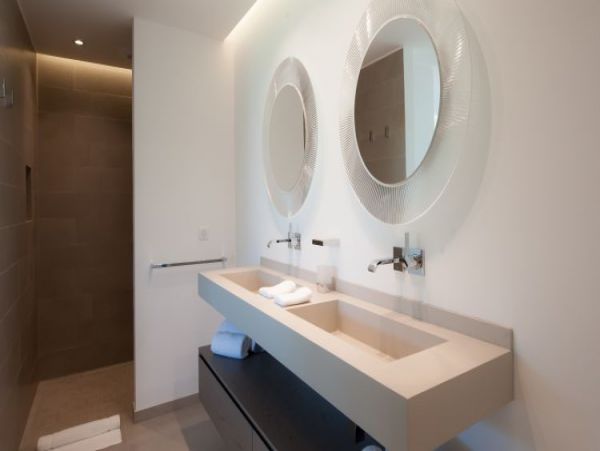 St. Barts Home 964366