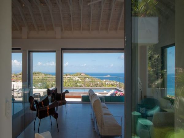 St. Barts Home 964366