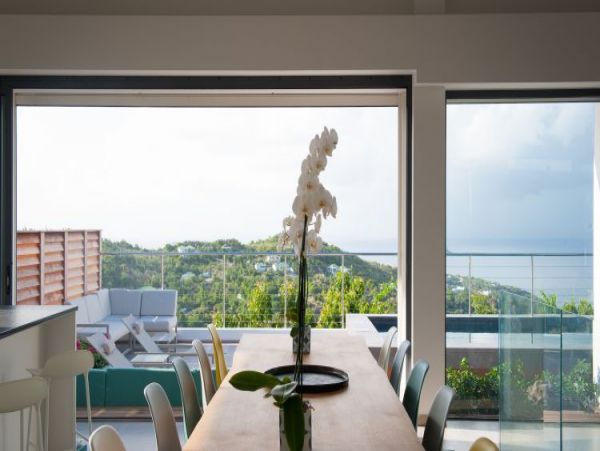St. Barts Home 964366