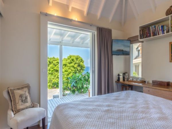 St. Barts Home 964367