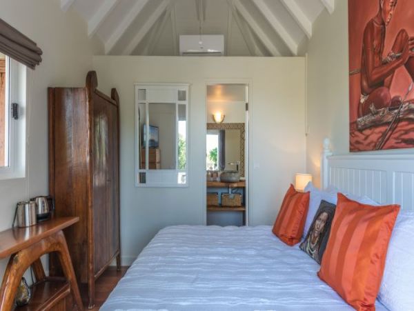 St. Barts Home 964367