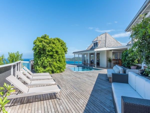 St. Barts Home 964367