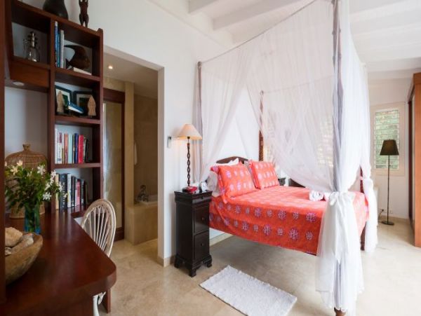 St. Barts Home 964368