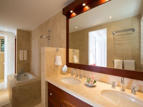 St. Barts Home 964368
