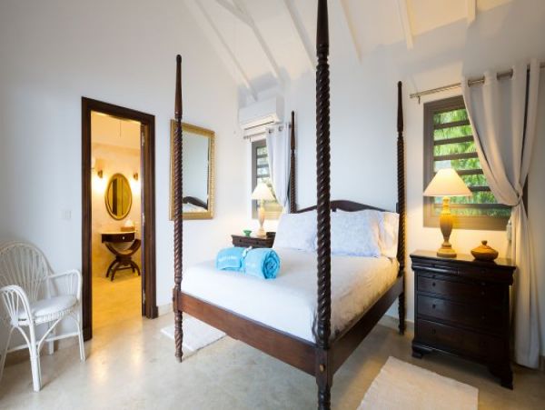 St. Barts Home 964368