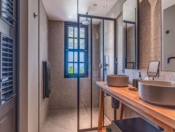 St. Barts Home 964369