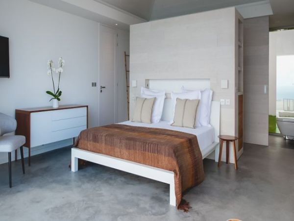St. Barts Home 964370