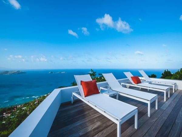 St. Barts Home 964370