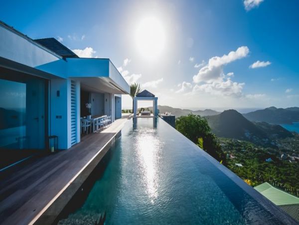 St. Barts Home 964370