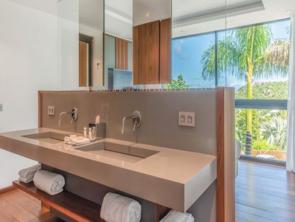 St. Barts Home 964371