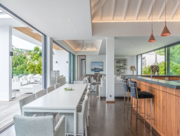St. Barts Home 964371